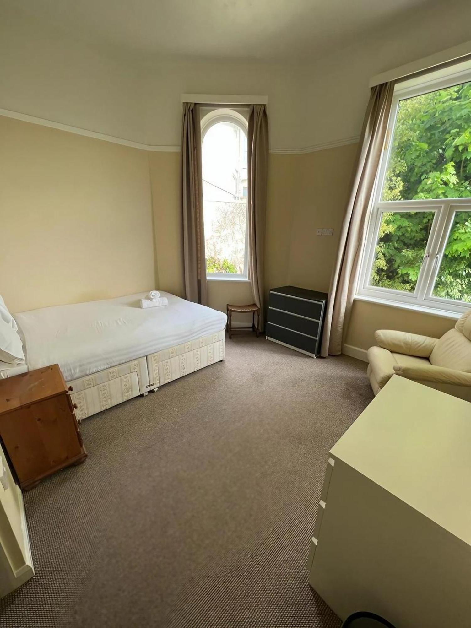 Crofton House Hotel トーキー 部屋 写真