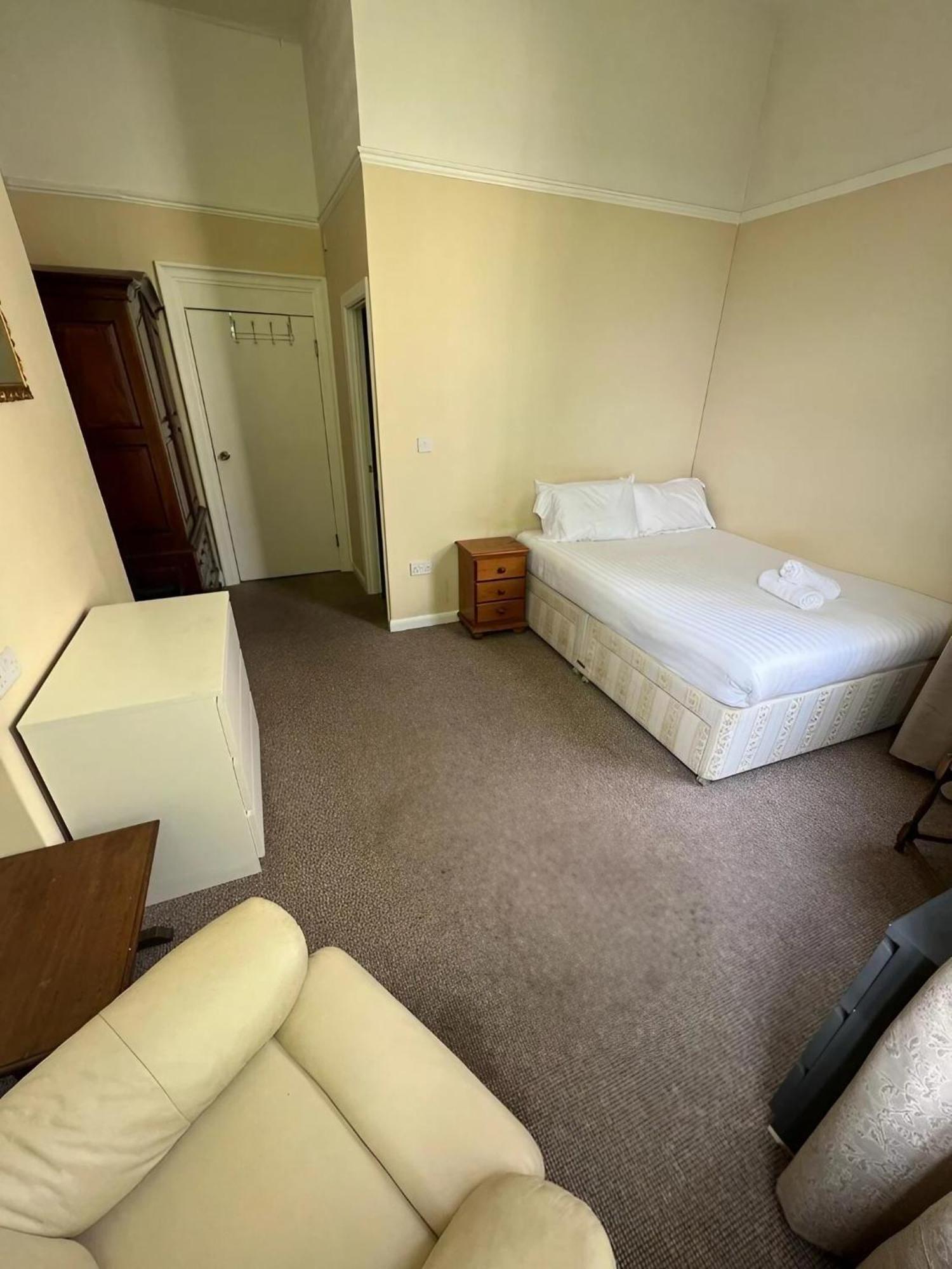 Crofton House Hotel トーキー 部屋 写真