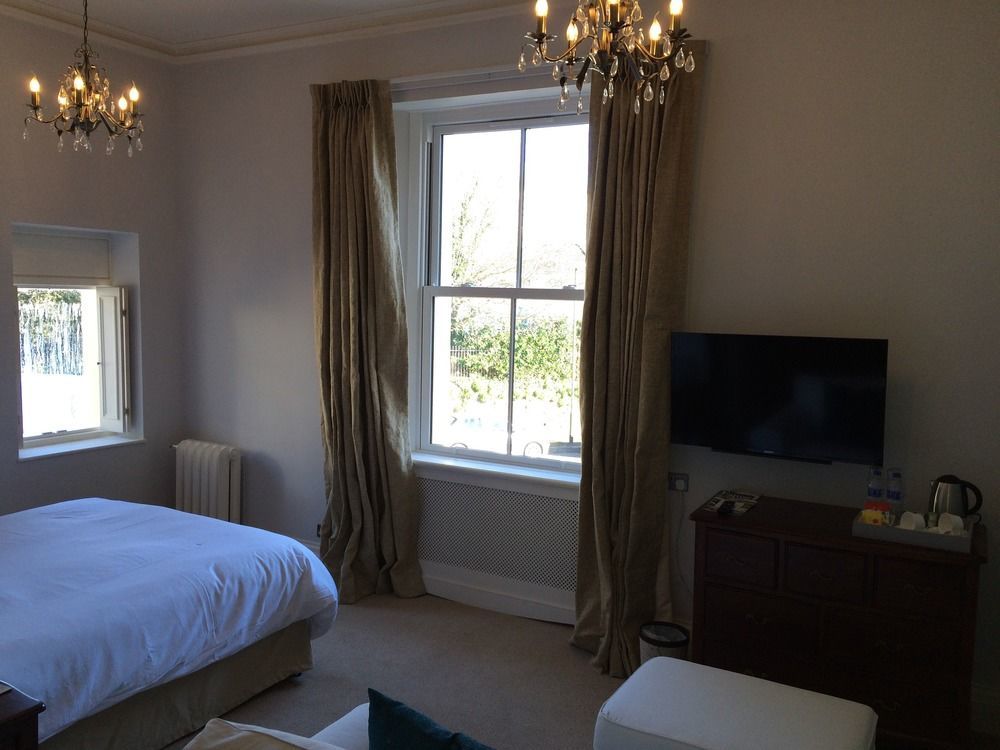 Crofton House Hotel トーキー エクステリア 写真